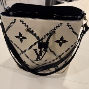 LV Soft White and Black Shoulder Bag